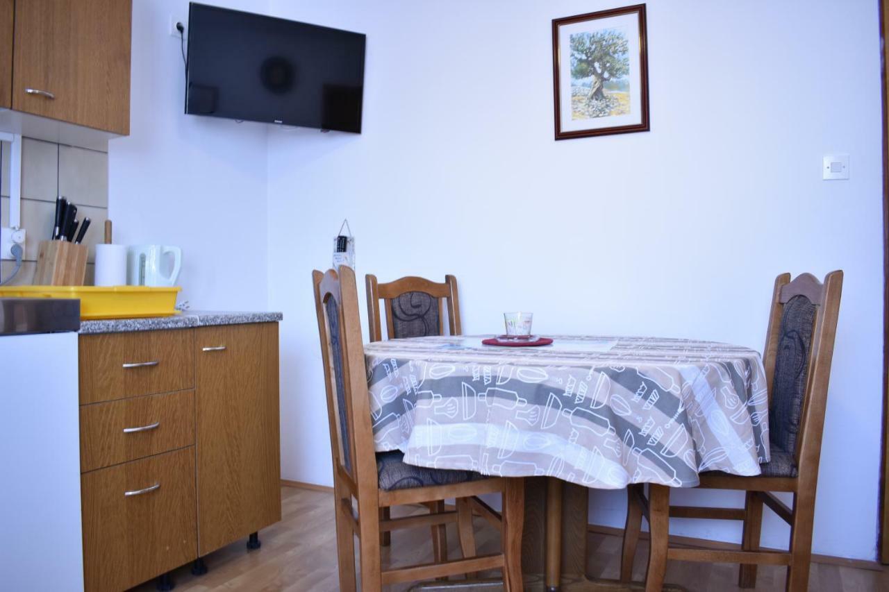 Apartman Nin-Dodo ภายนอก รูปภาพ