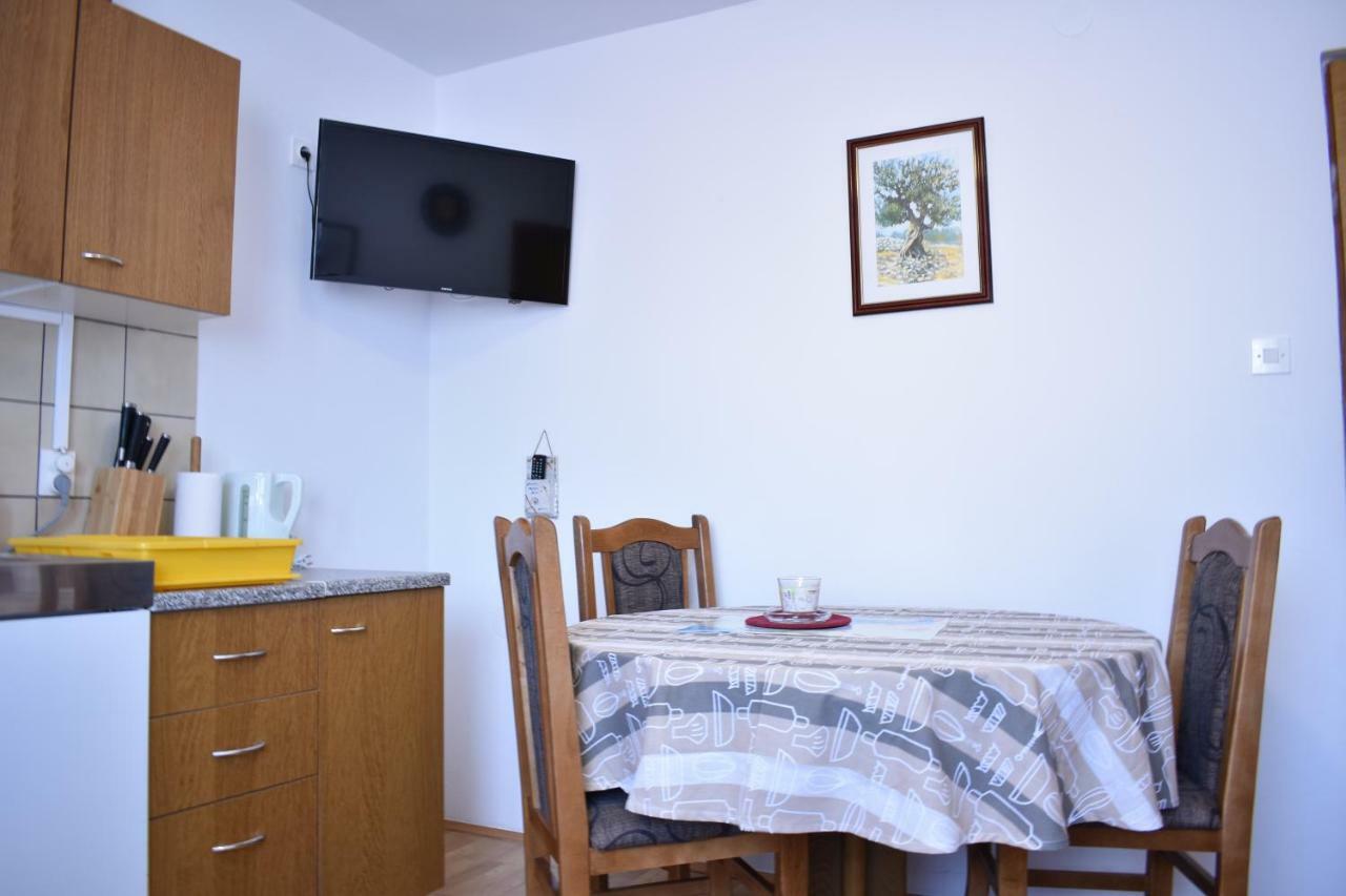 Apartman Nin-Dodo ภายนอก รูปภาพ