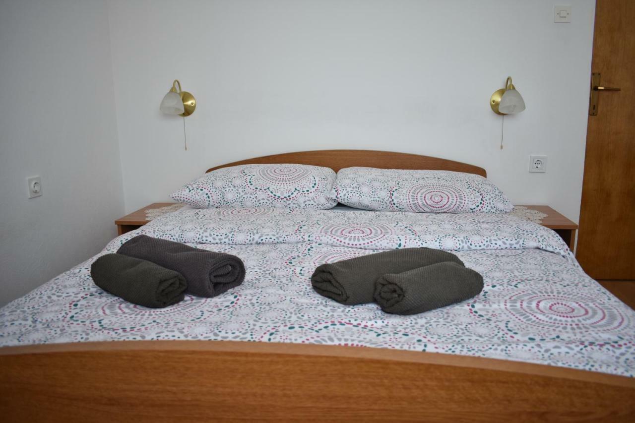 Apartman Nin-Dodo ภายนอก รูปภาพ