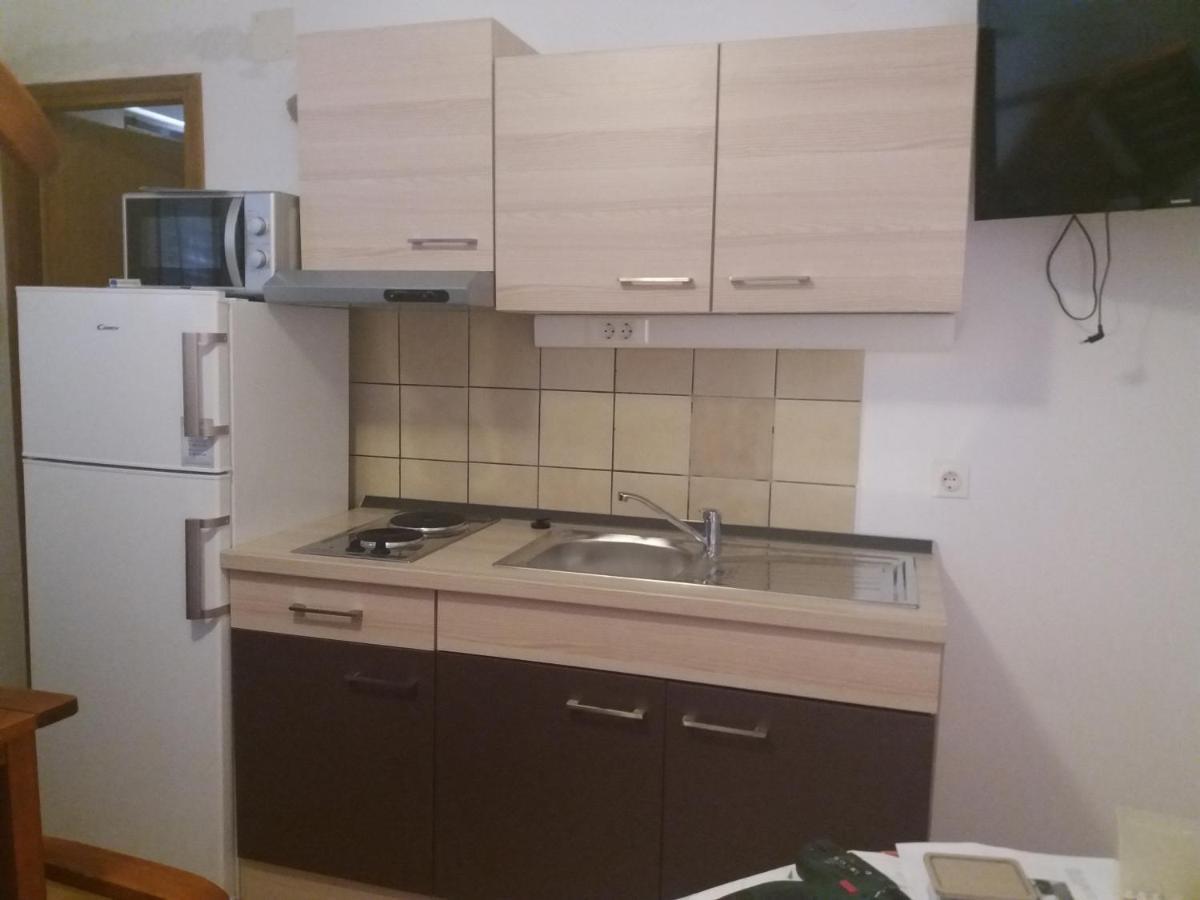 Apartman Nin-Dodo ภายนอก รูปภาพ